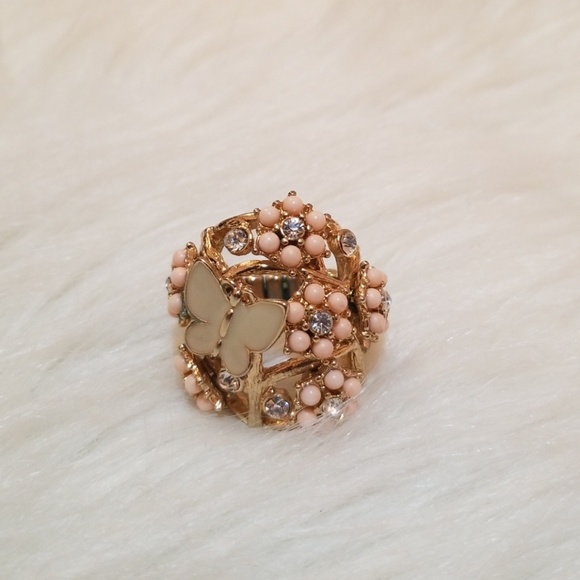 Statement Ring - Picture 2 of 4